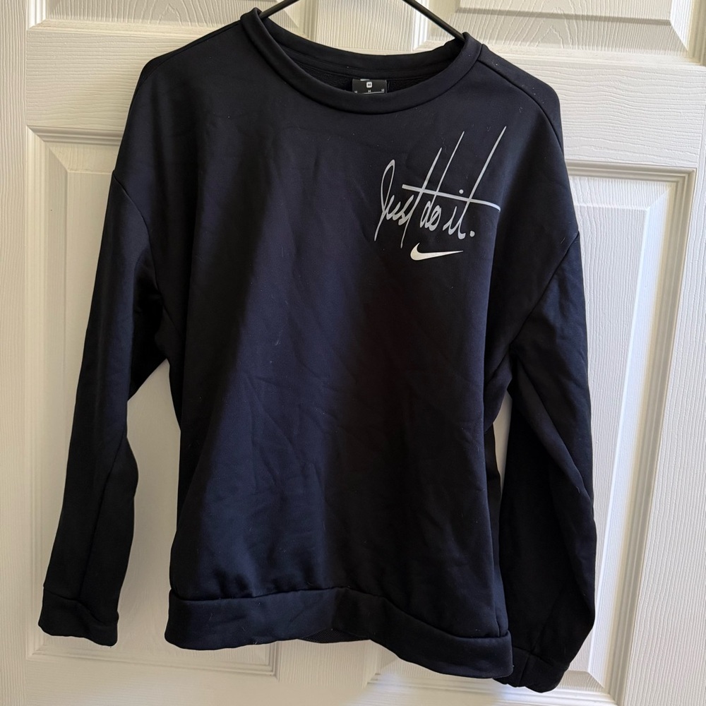 Nike Sweatshirt with Pockets